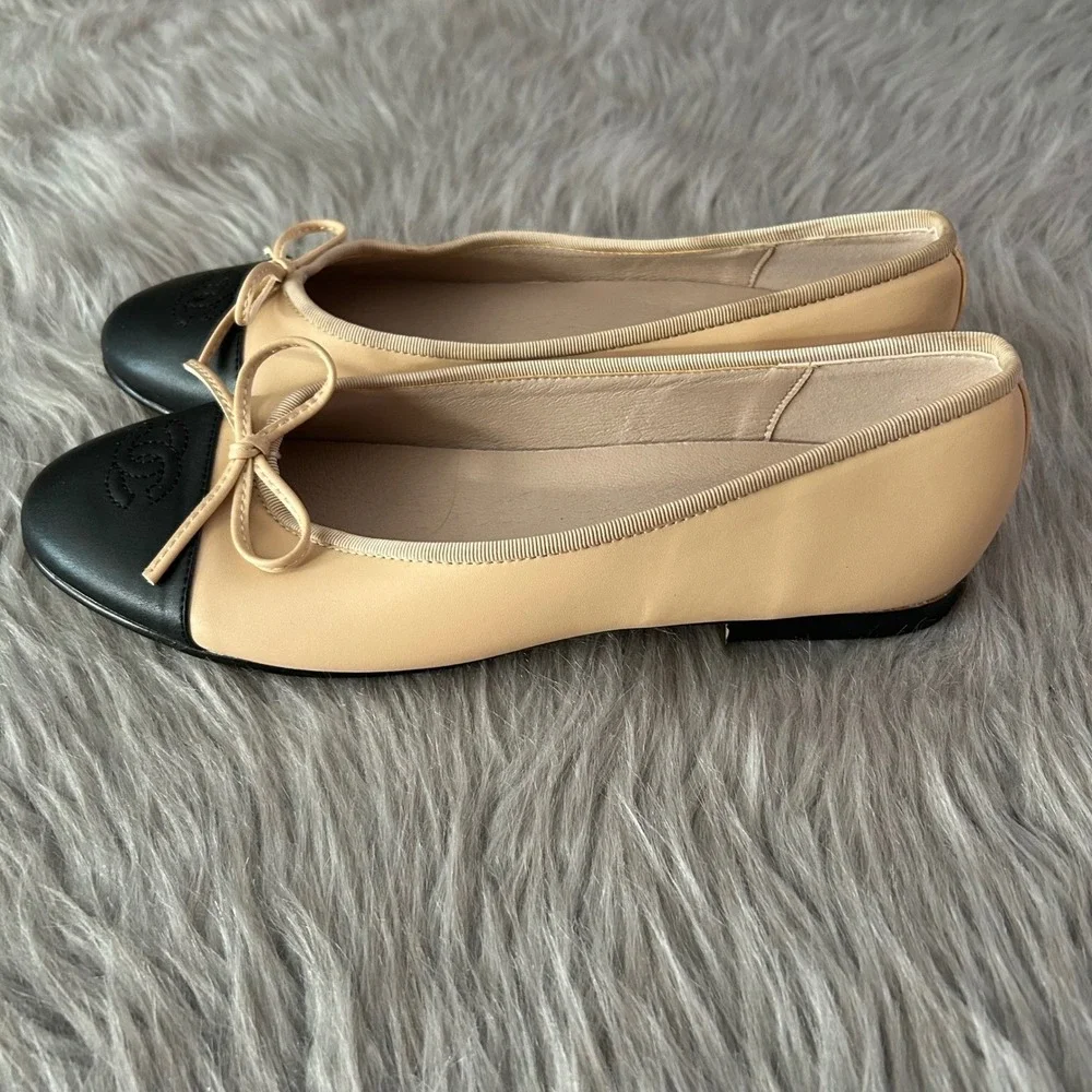 CHANEL Ballet Flats Women's Size 41 Two Tone Beige Black Shoes Lambskin CC Logo